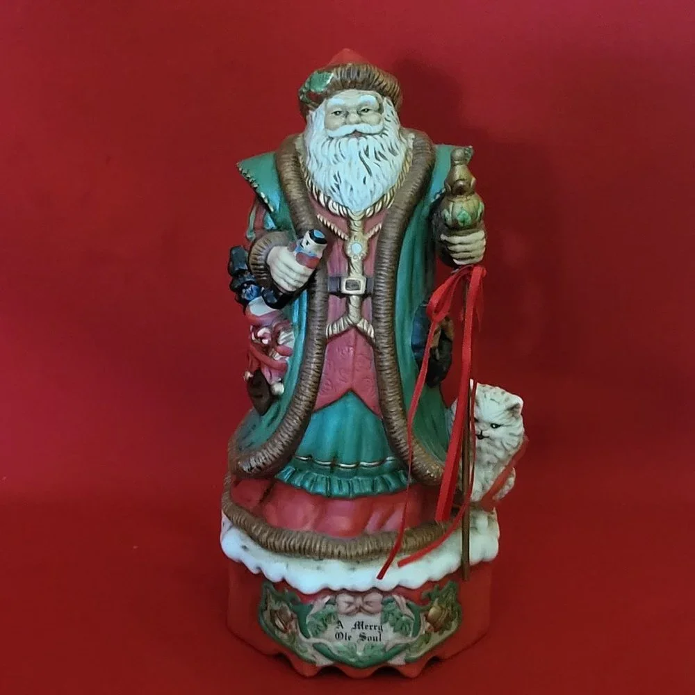 VTG Porcelain Santa Musical Plays Santa Claus Is Coming To Town Merry Ole Soul I